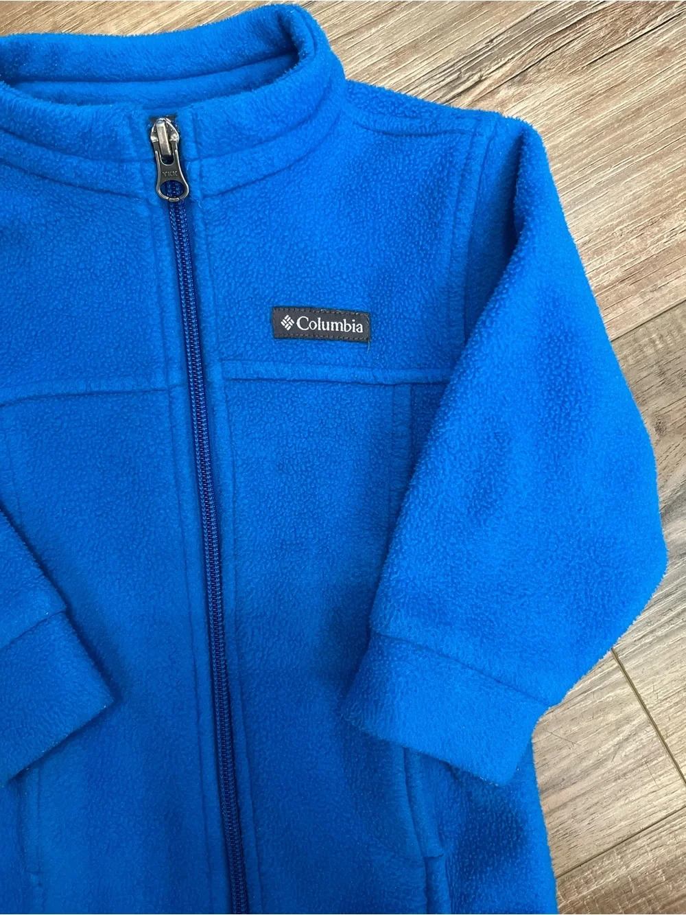 Columbia lightweight fleece